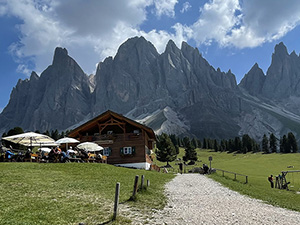 Arrivo a Malga Casnago / Gschnagenhardt Alm (m. 2006)