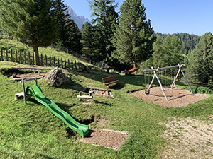 Area giochi accanto alla Malga Kaserill