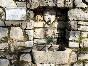 La fontana all'esterno