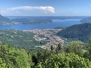 con bella vista su Verbania e il Lago Maggiore