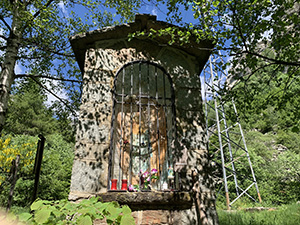 Cappellina con la Madonna di Oropa