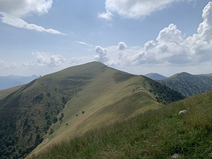 Veduta dal Monte Crocione verso il Monte Tremezzo